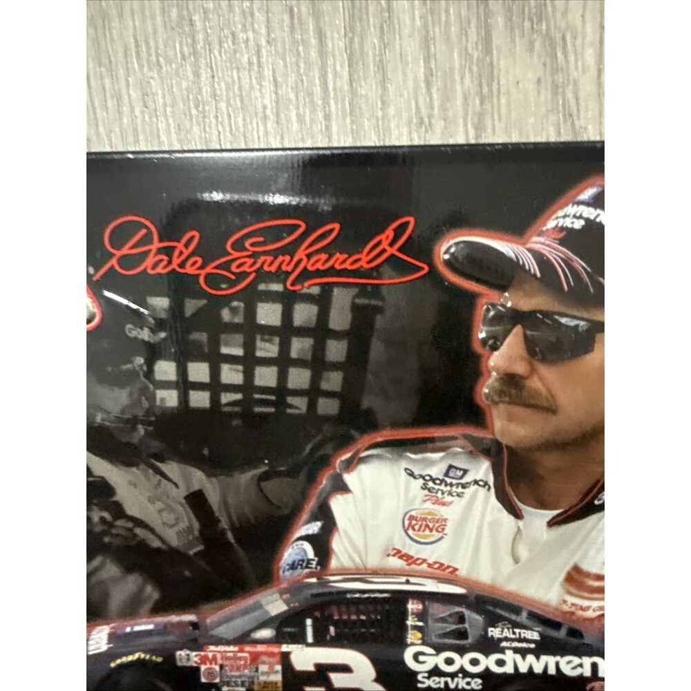 Nascar Dale Earnhardt #3 Collector Tin, 2004 - Picture 3 of 10